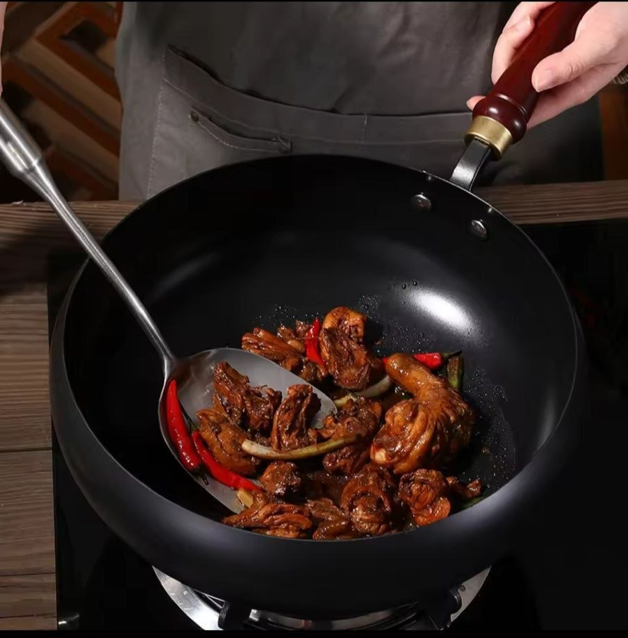 Non-stick frying wok pan multifunctional iron pan gas stove induction kitchen cookware (24cm)
