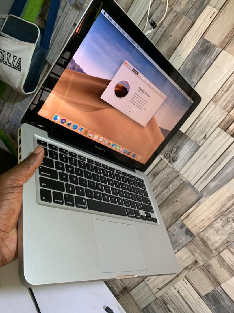 MacBook pro13