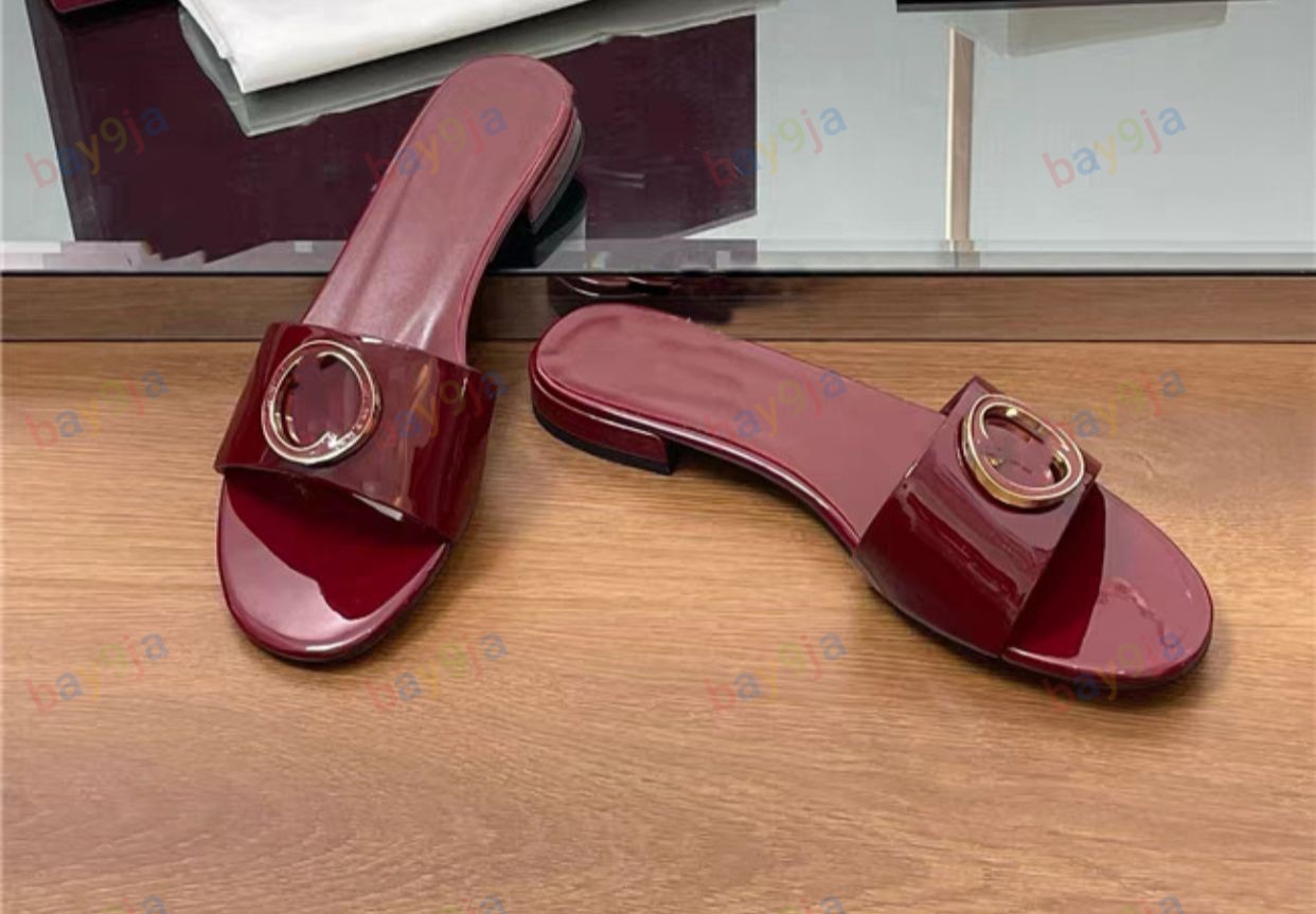 Gucci slide
